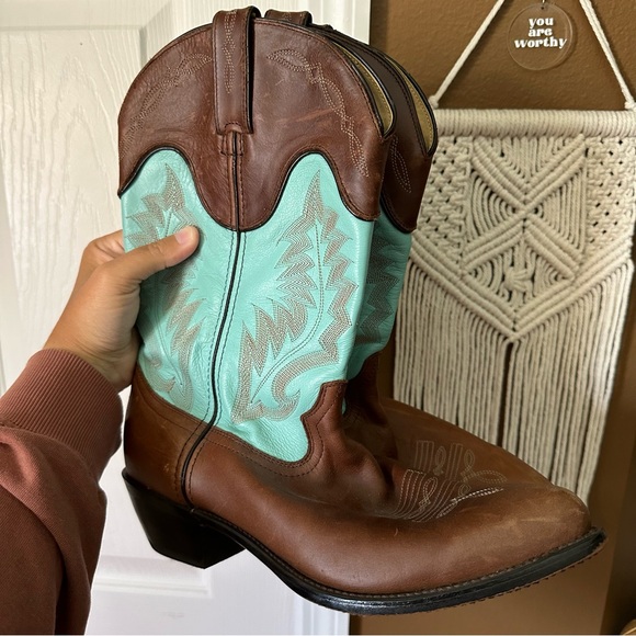 Durango Shoes - Durango Brown + Teal Leather Cowgirl Boots // Size 9